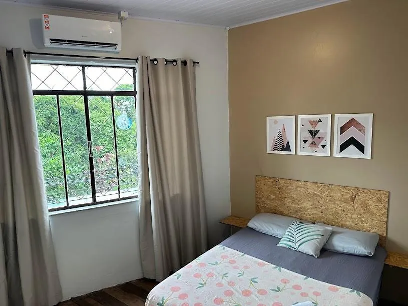 Quarto 1 Economico Com Ar Cond E Smart Tv Netflix Itajaí